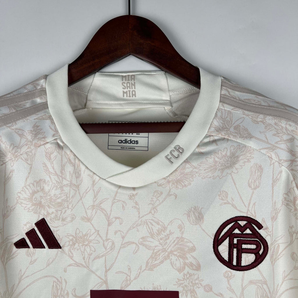 2023/2024 Bayern Munich Third Away