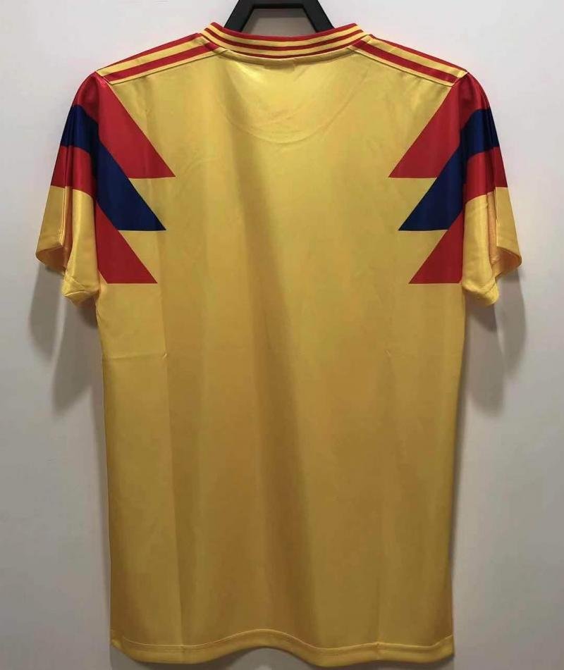 1990 Retro Colombia Home