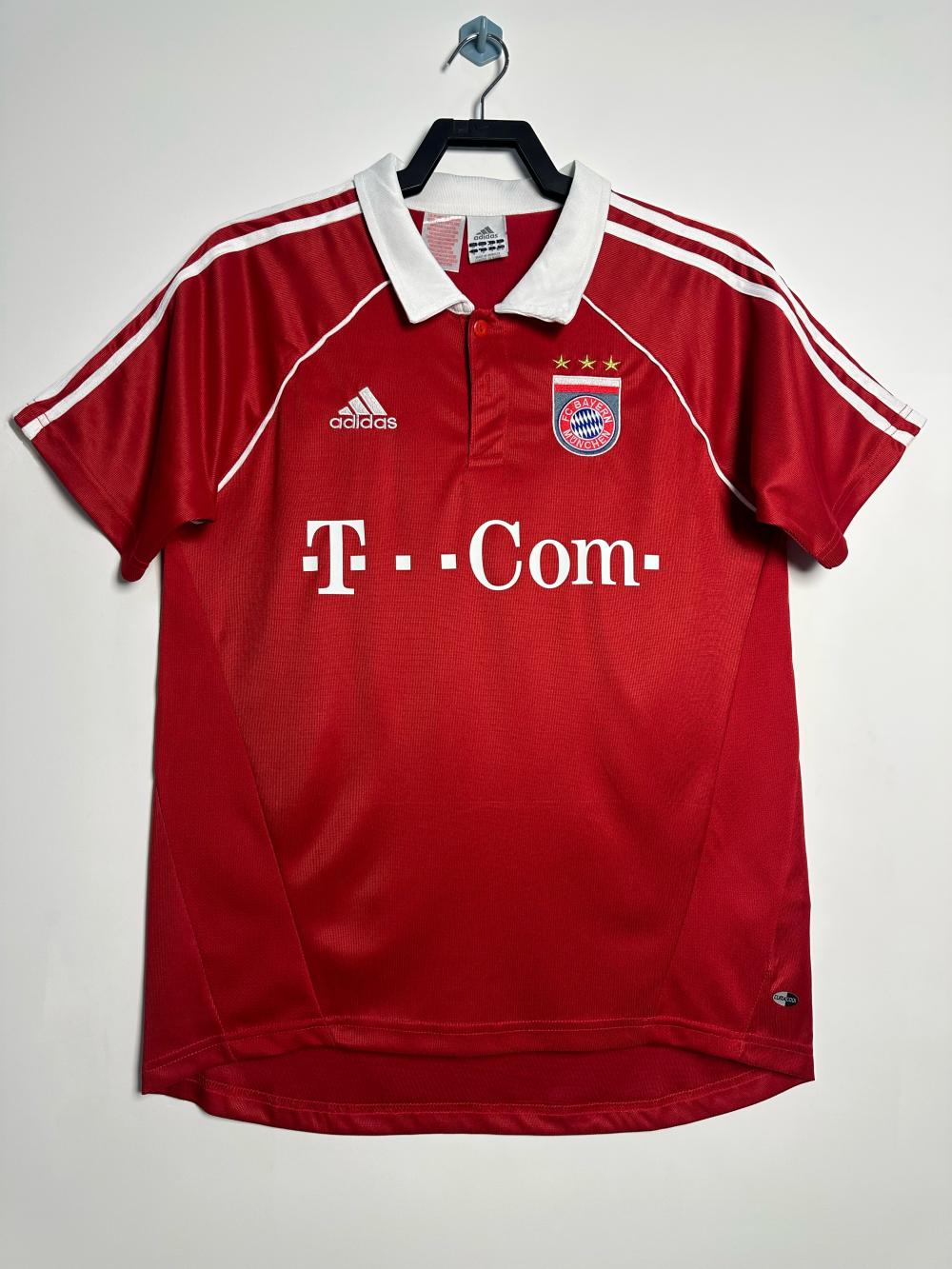 2005-2006 Retro Bayern Munich Home