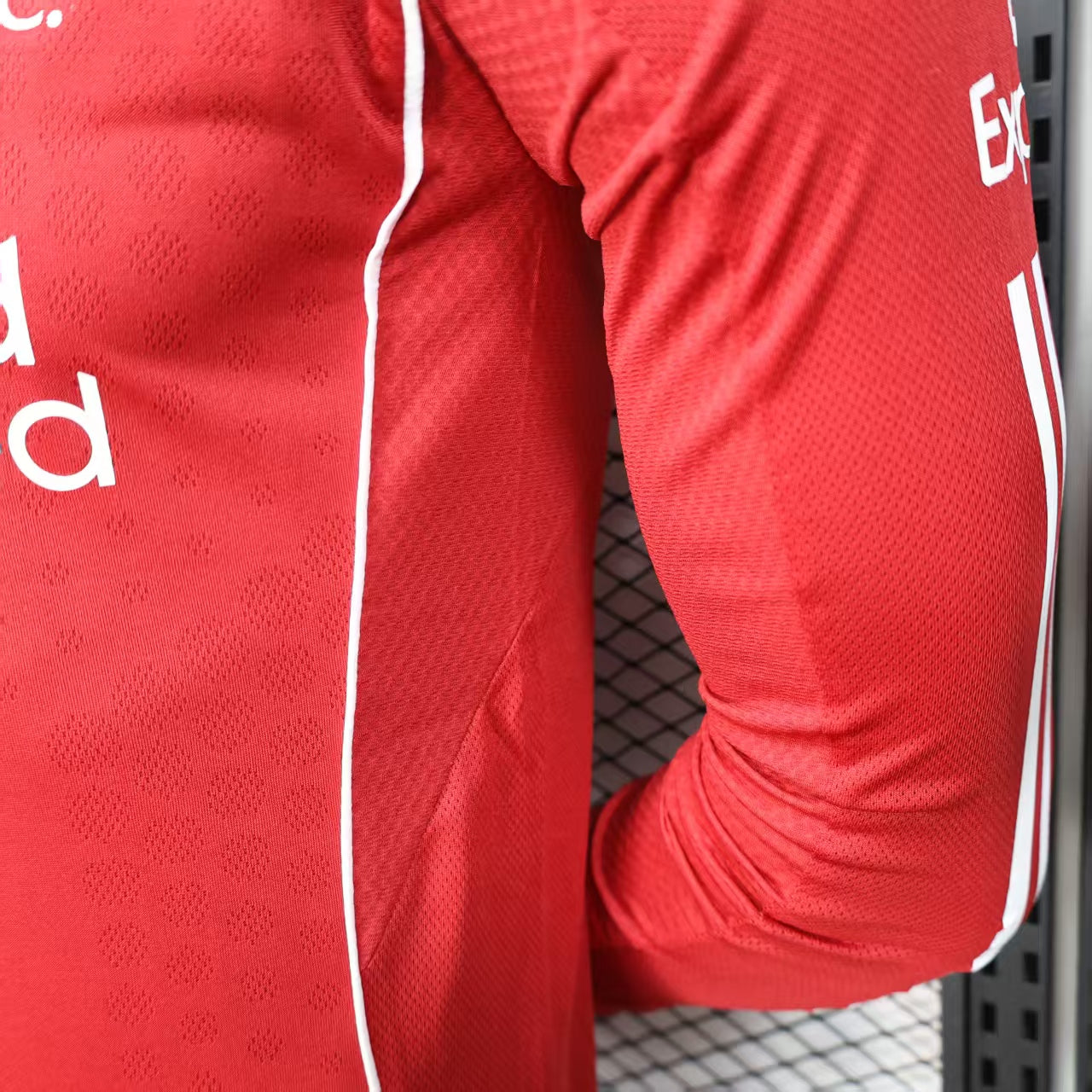 2025/2026 Long Sleeve Liverpool Home Player Version