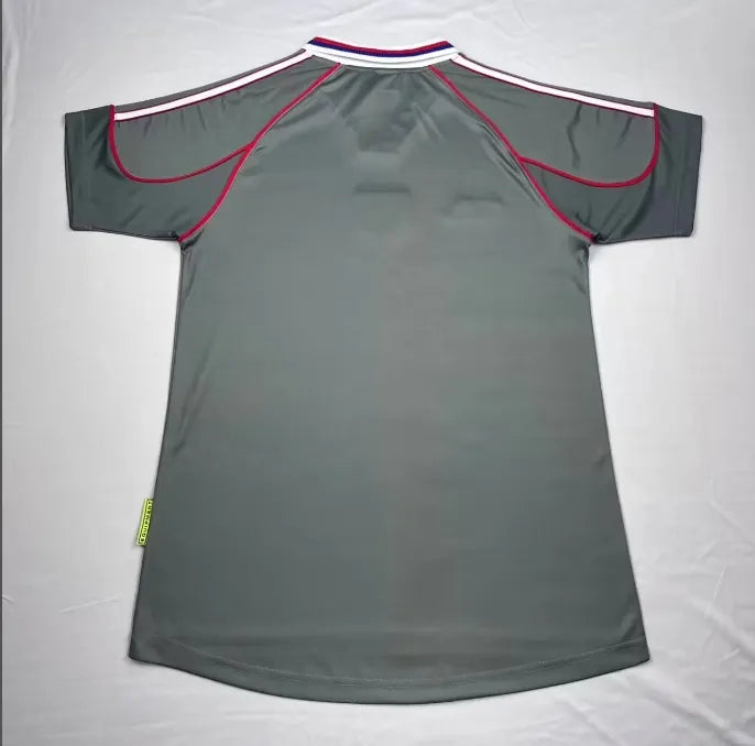 2000-2001 Retro Lyonnais Away