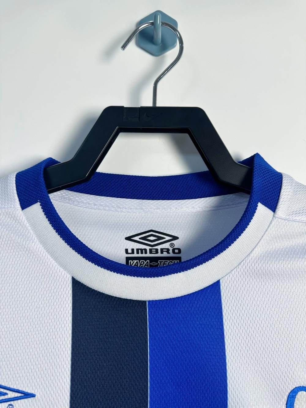 2003-2005 Retro Long Sleeve Chelsea Away