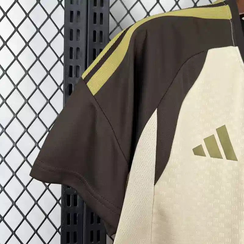 2026/2027 Flamengo Training Beige Football Shirt 1:1 Thai Quality