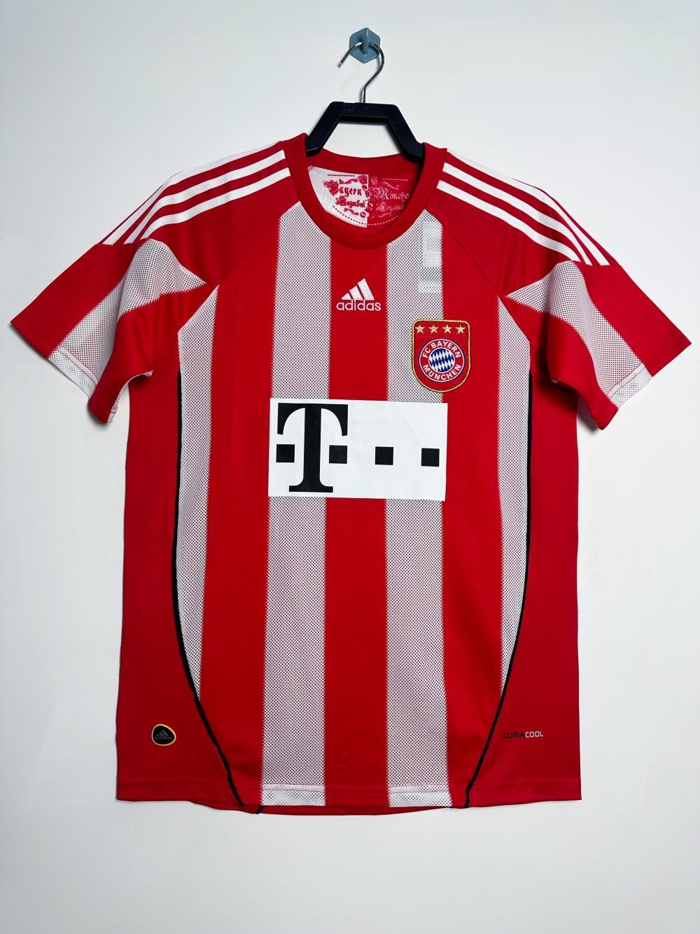 2010-2011 Retro Bayern Munich Home