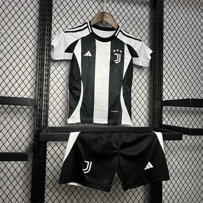 2024/2025 Juventus Home