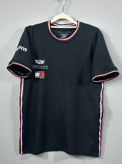 cadillac-2026-f1-racing-suit-p2209230