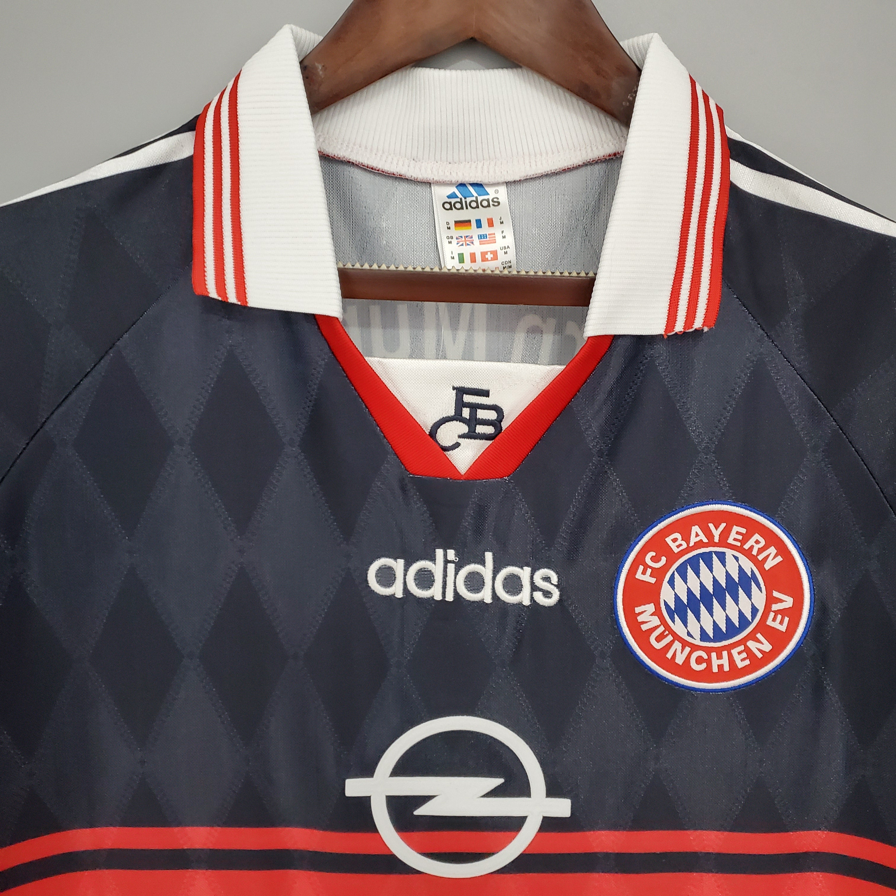 1997/1999 Retro Bayern Munich Home