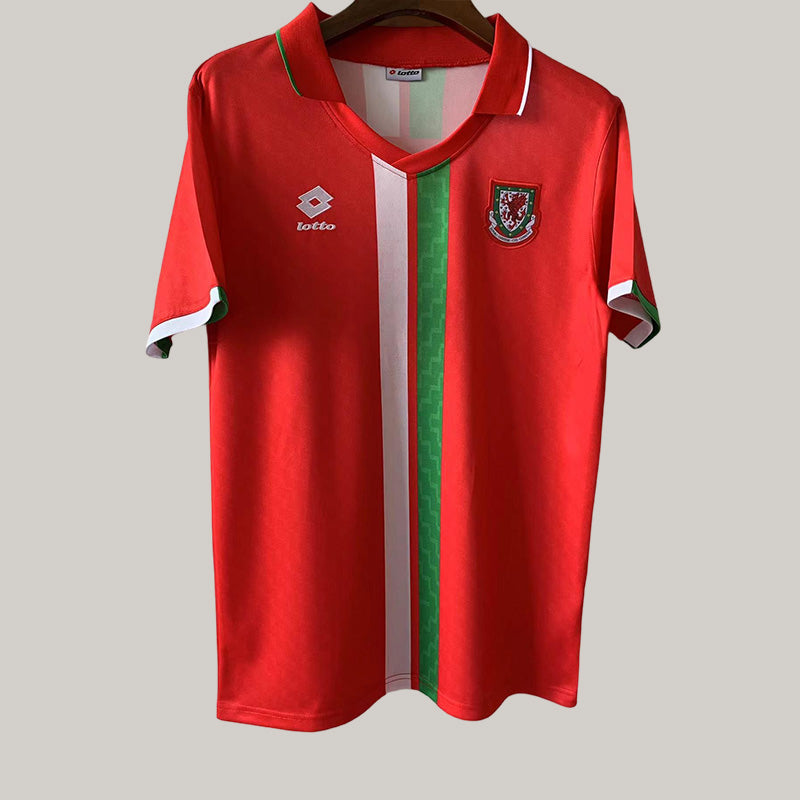 1996/1998 Retro Wales Home