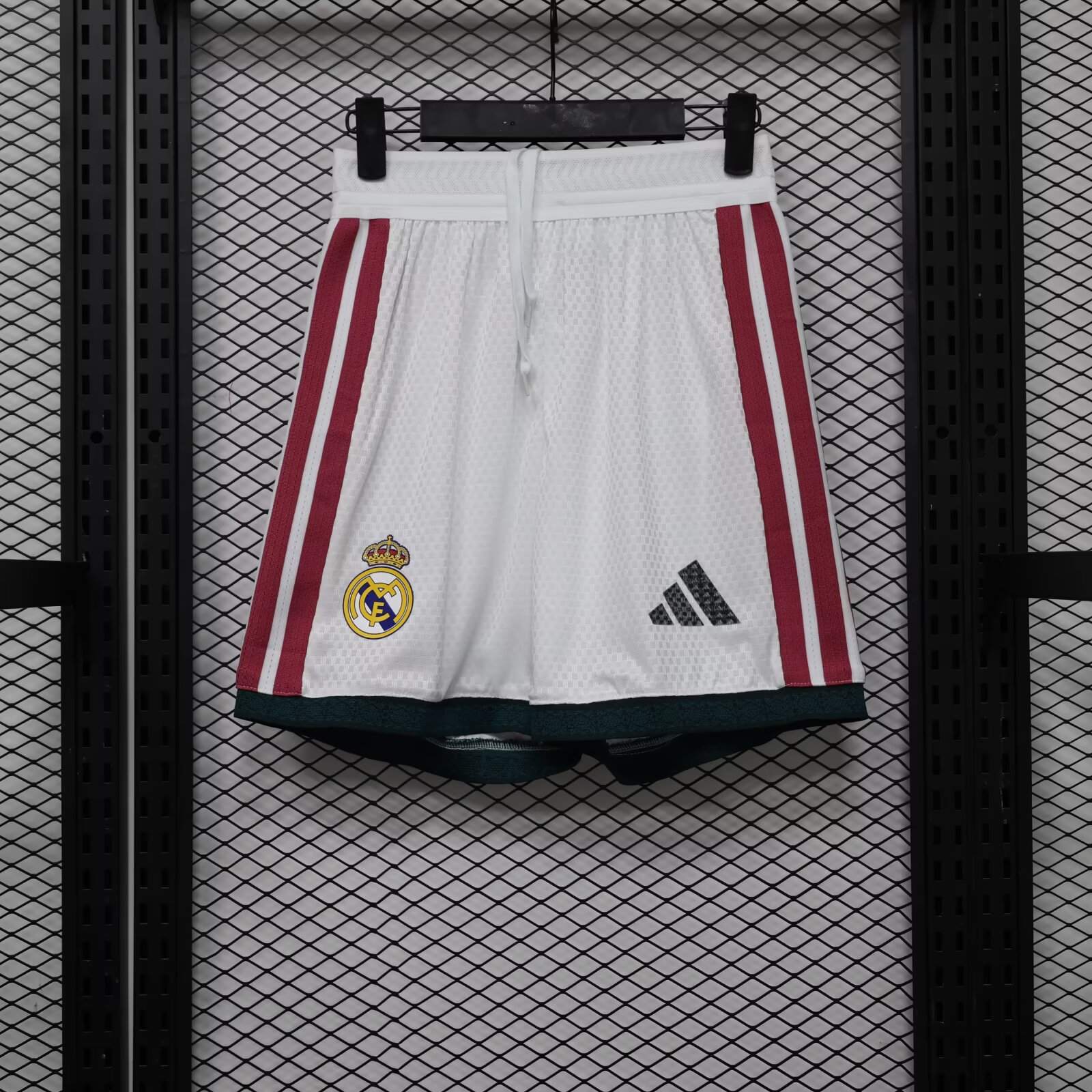 2026/2027 Player Version Real Madrid Home Shorts 1:1 Thai Quality