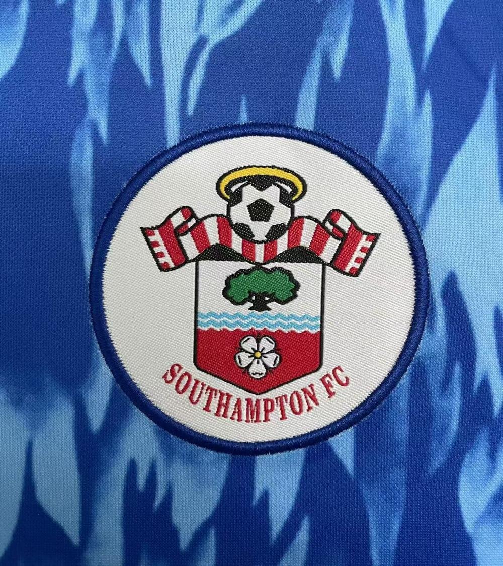 1992 Retro Southampton Away