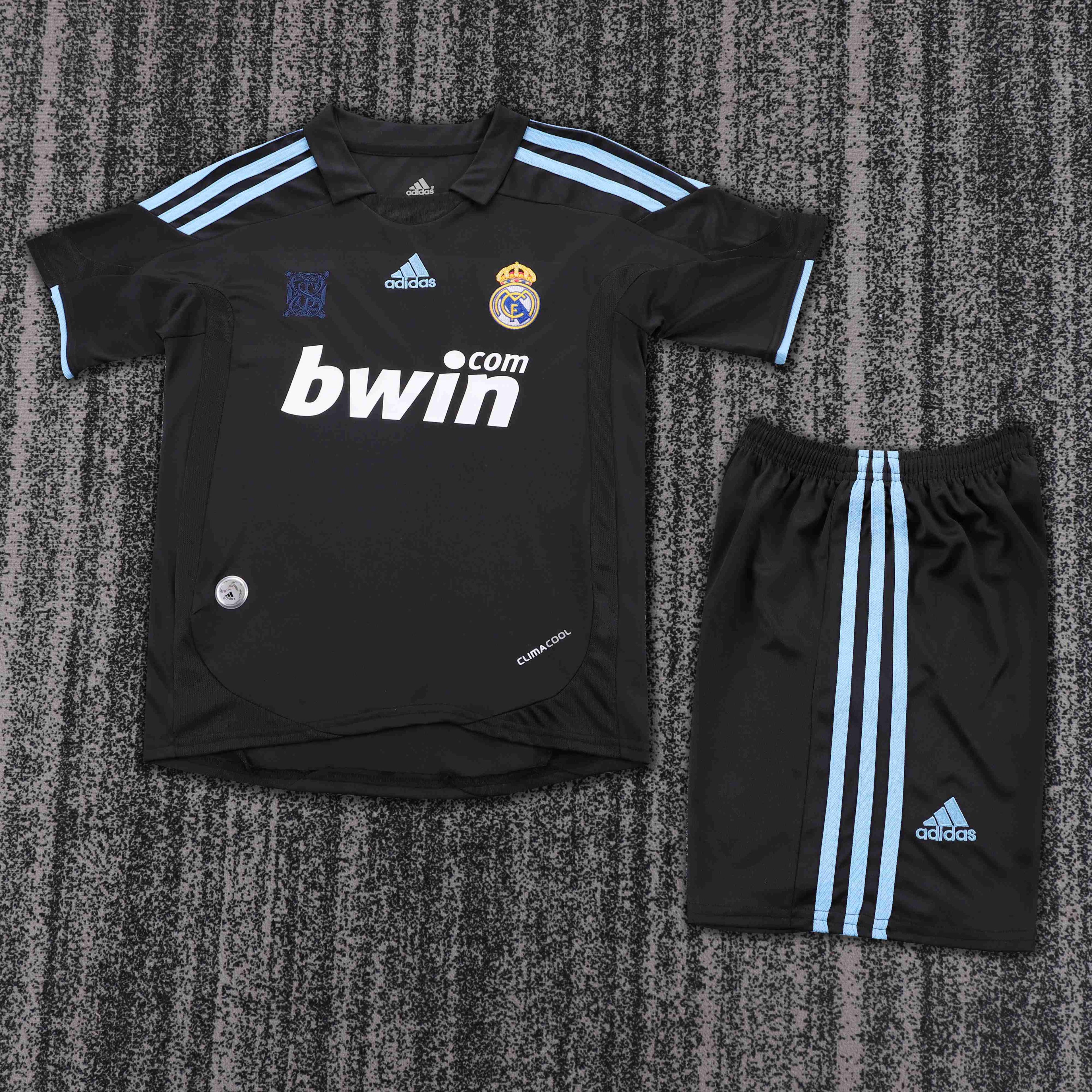 2009-2010 Retro Real Madrid Away