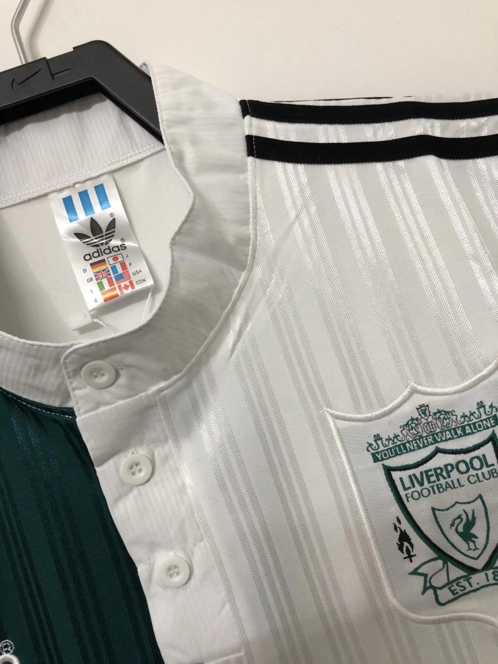 1995/1996 Retro Liverpool Away
