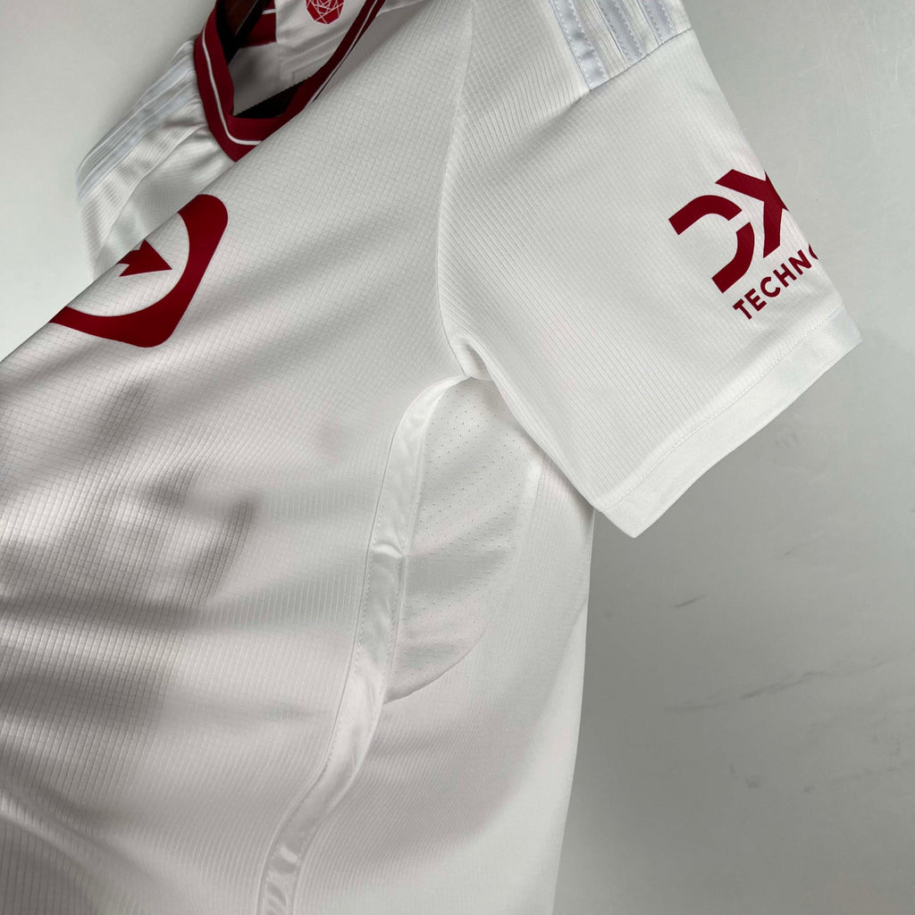 2023/2024 Manchester United Third Away