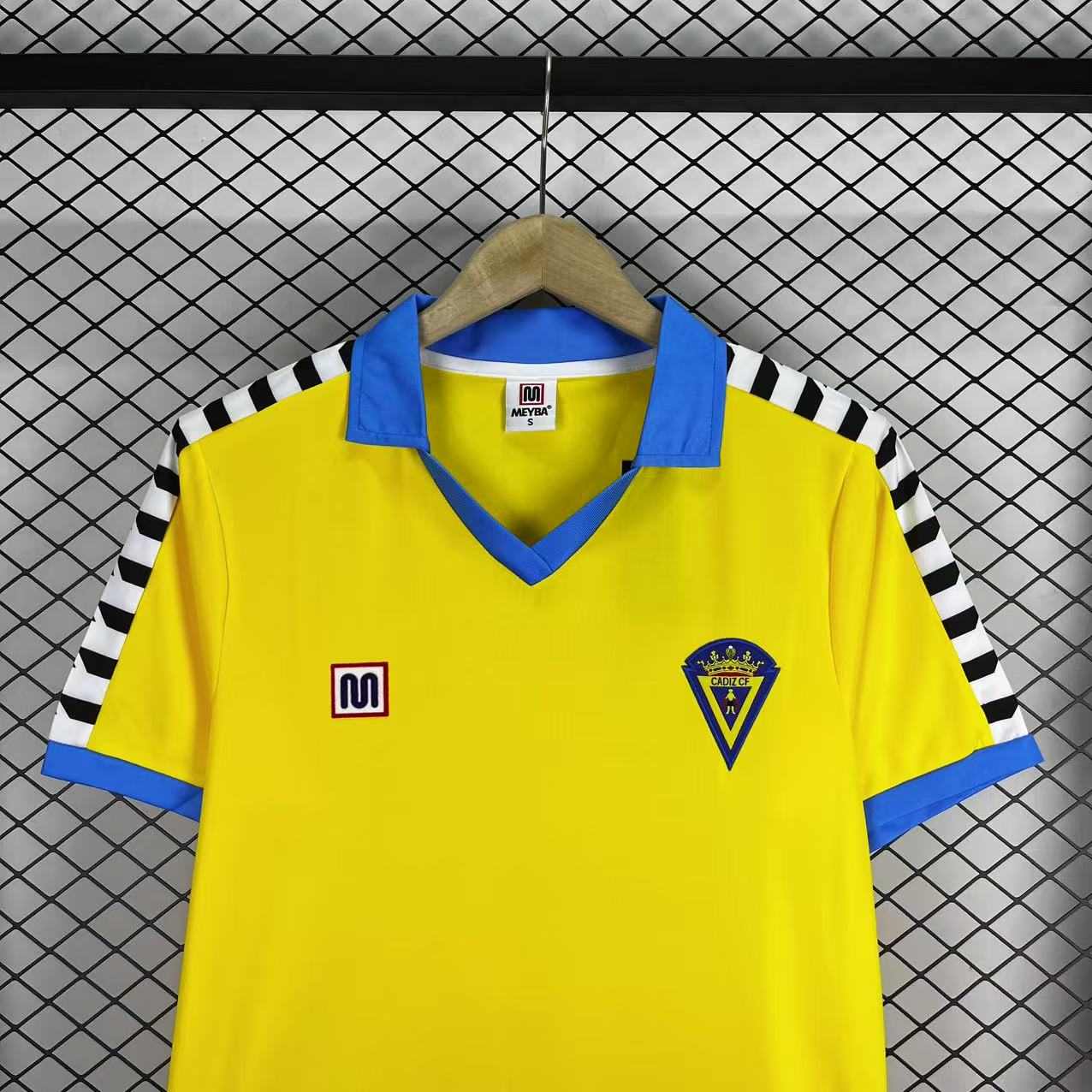 1983/1984 Retro Cádiz Home