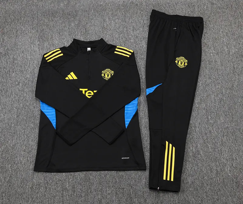 2025/2026 Manchester United Half-Pull Training Suit Black
