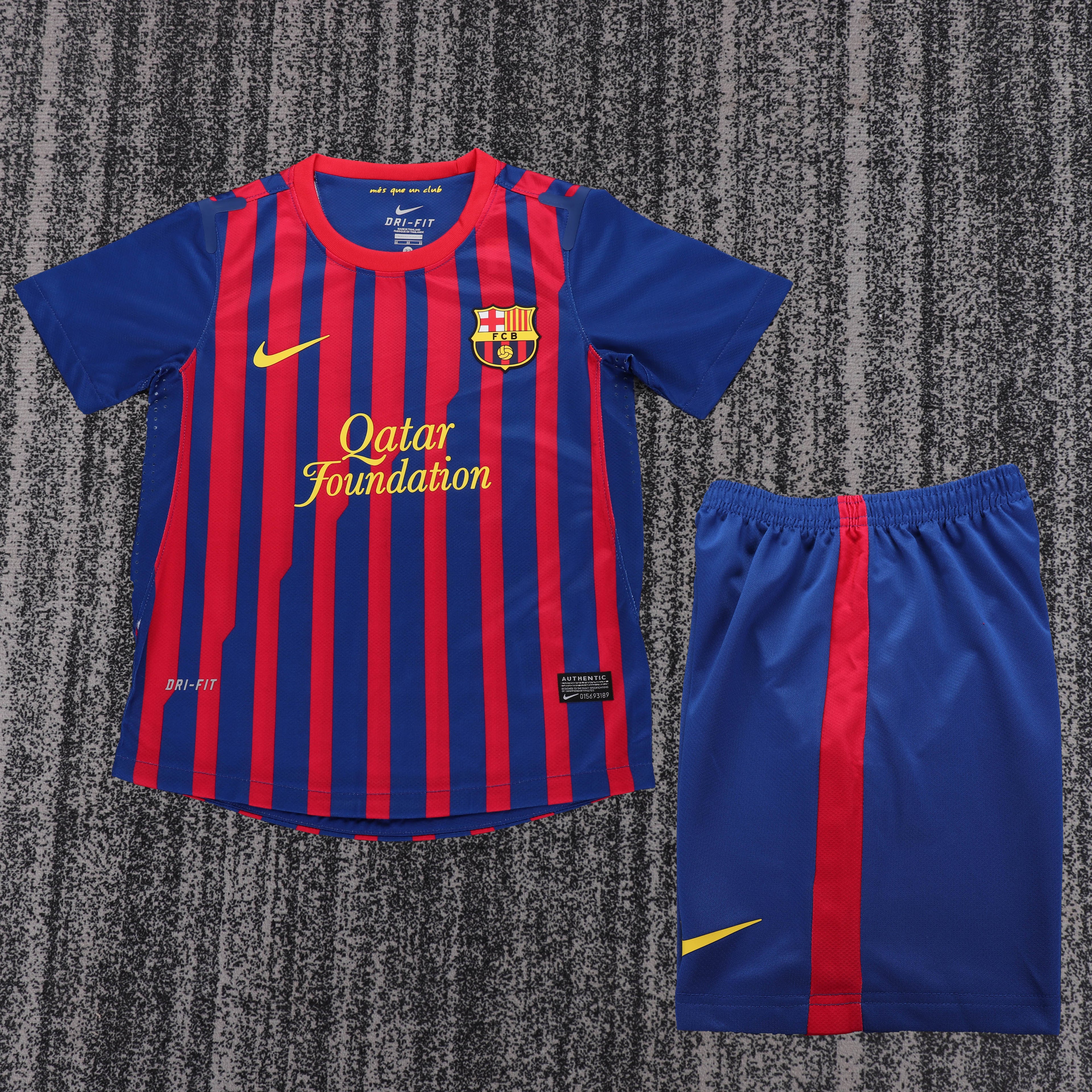 2011/2012 Retro Barcelona Home