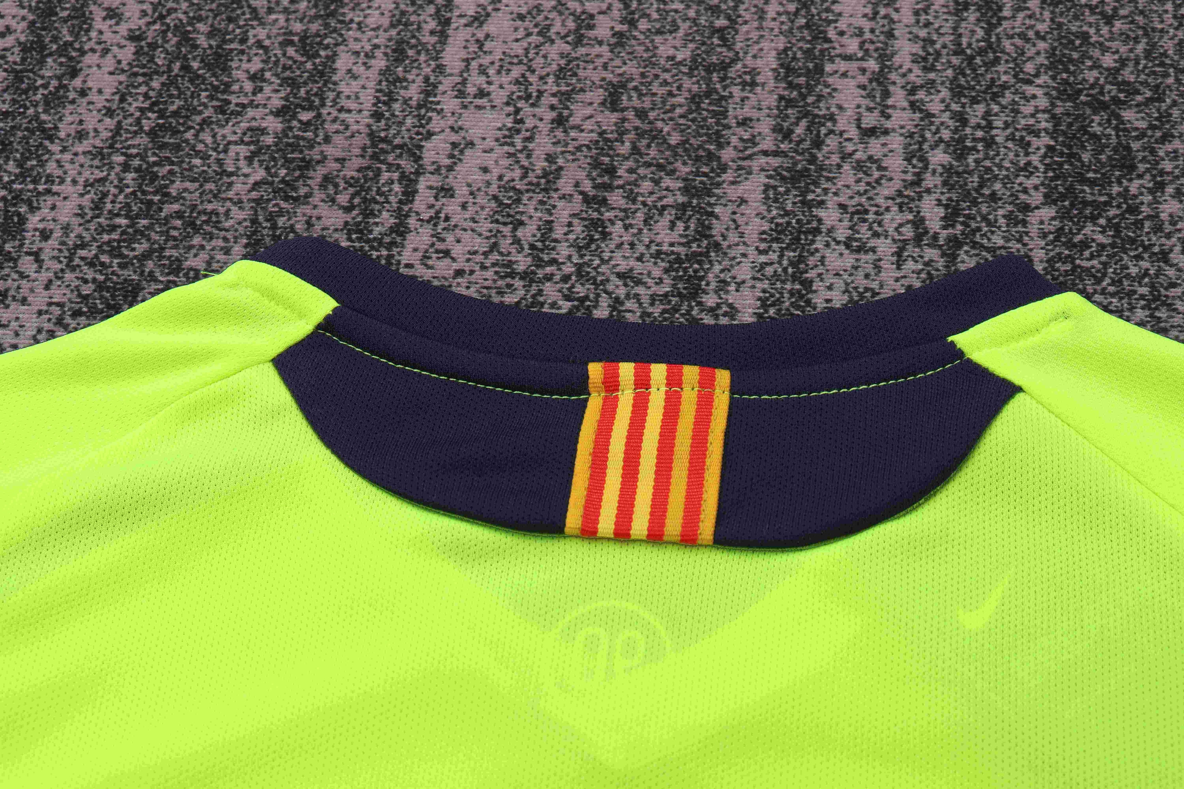 2005-2006 Retro Barcelona Away