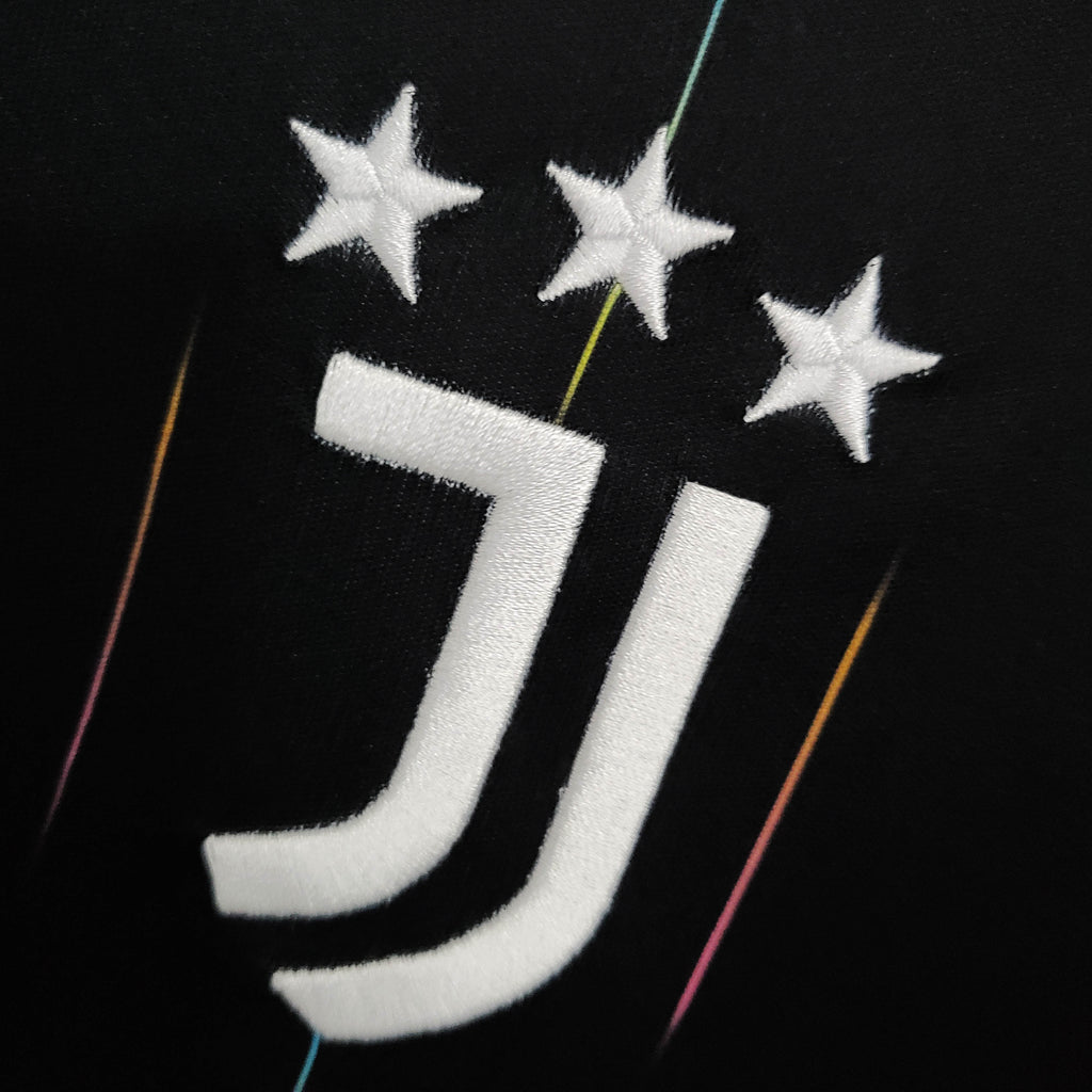 Juventus 2021/2022 jersey