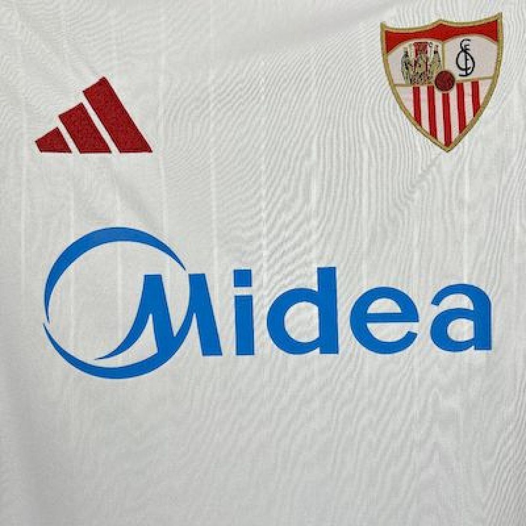 2025/2026 Sevilla Home