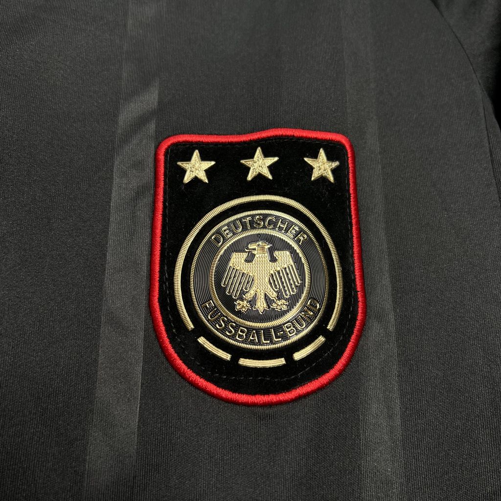 2010 Retro