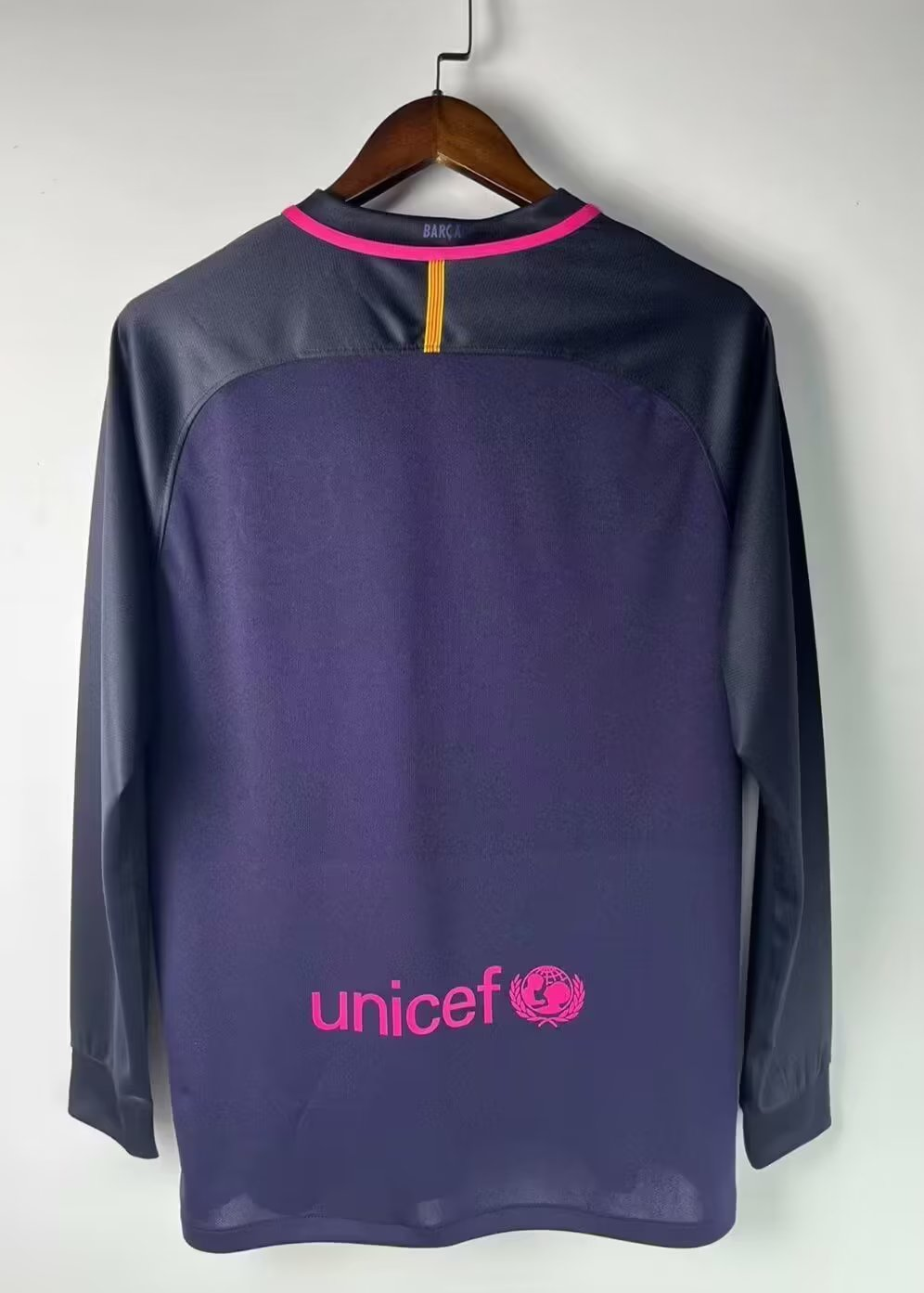 2016/2017 Retro Long Sleeve Barcelona Away