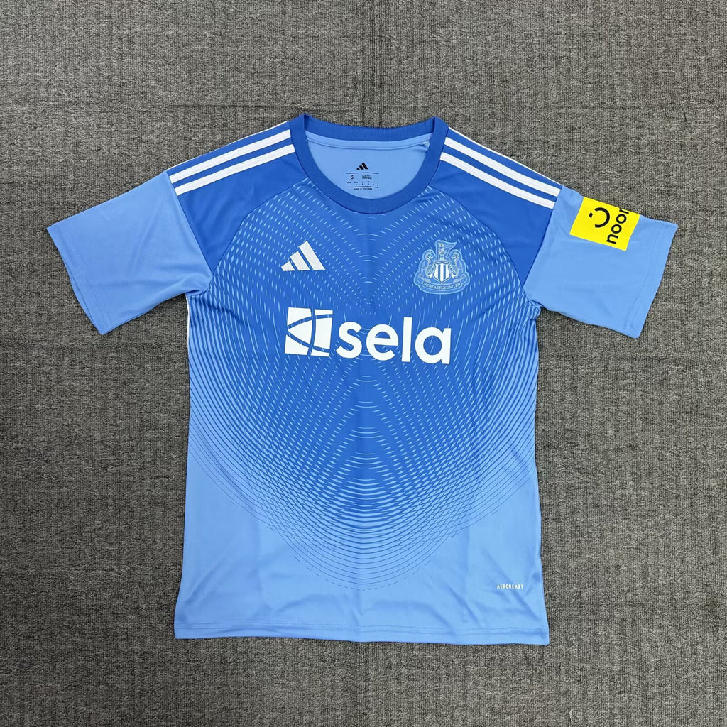 2025/2026 Newcastle United Goalie Blue
