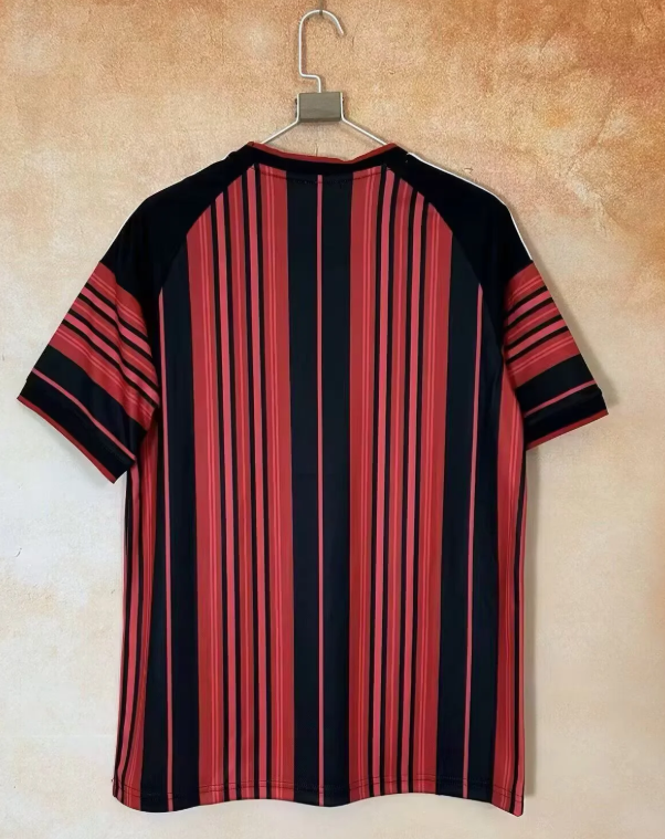 2026/2027 Frankfurt Home Football Jersey 1:1 Thai quality topjersey