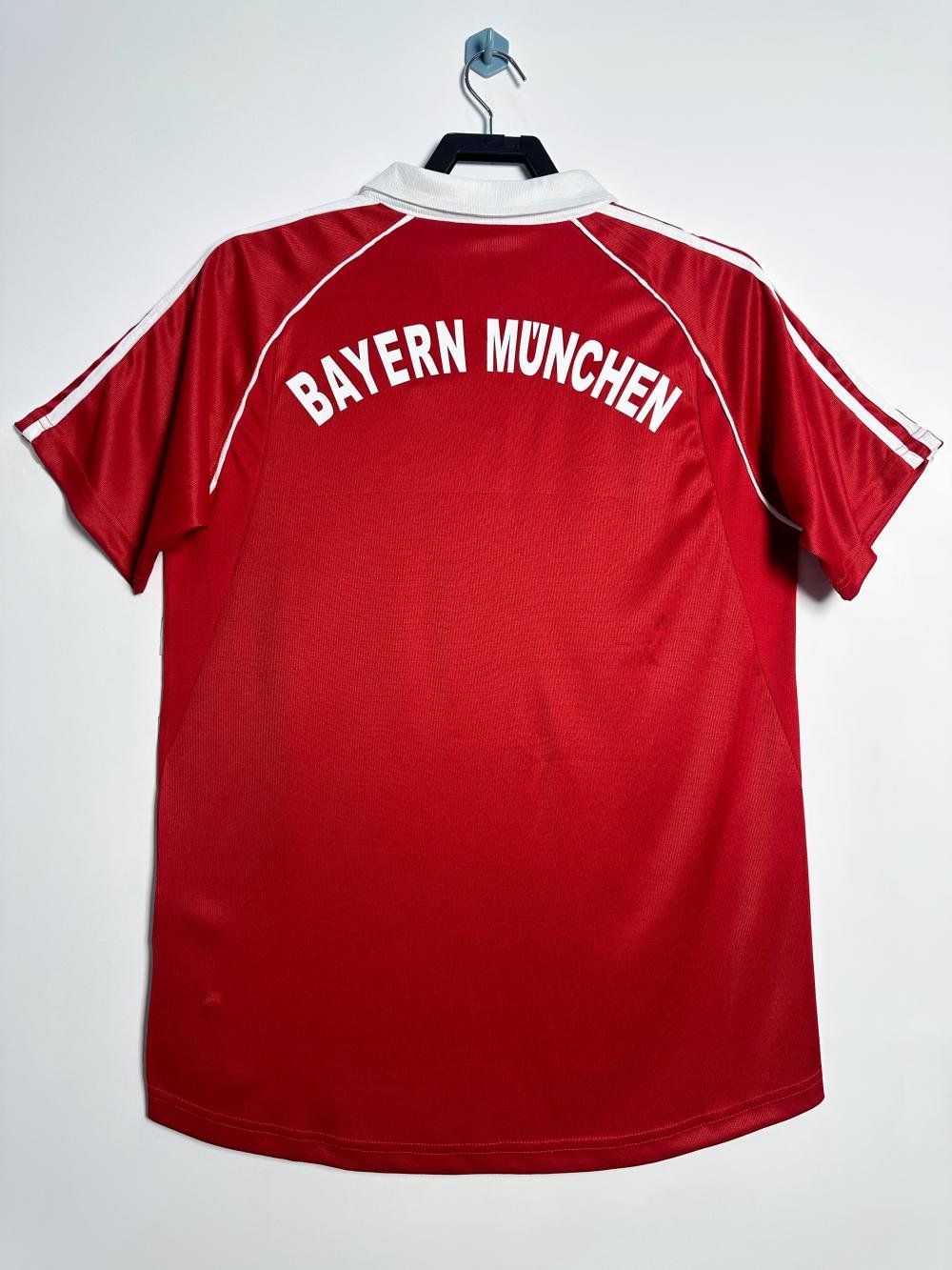 2005-2006 Retro Bayern Munich Home