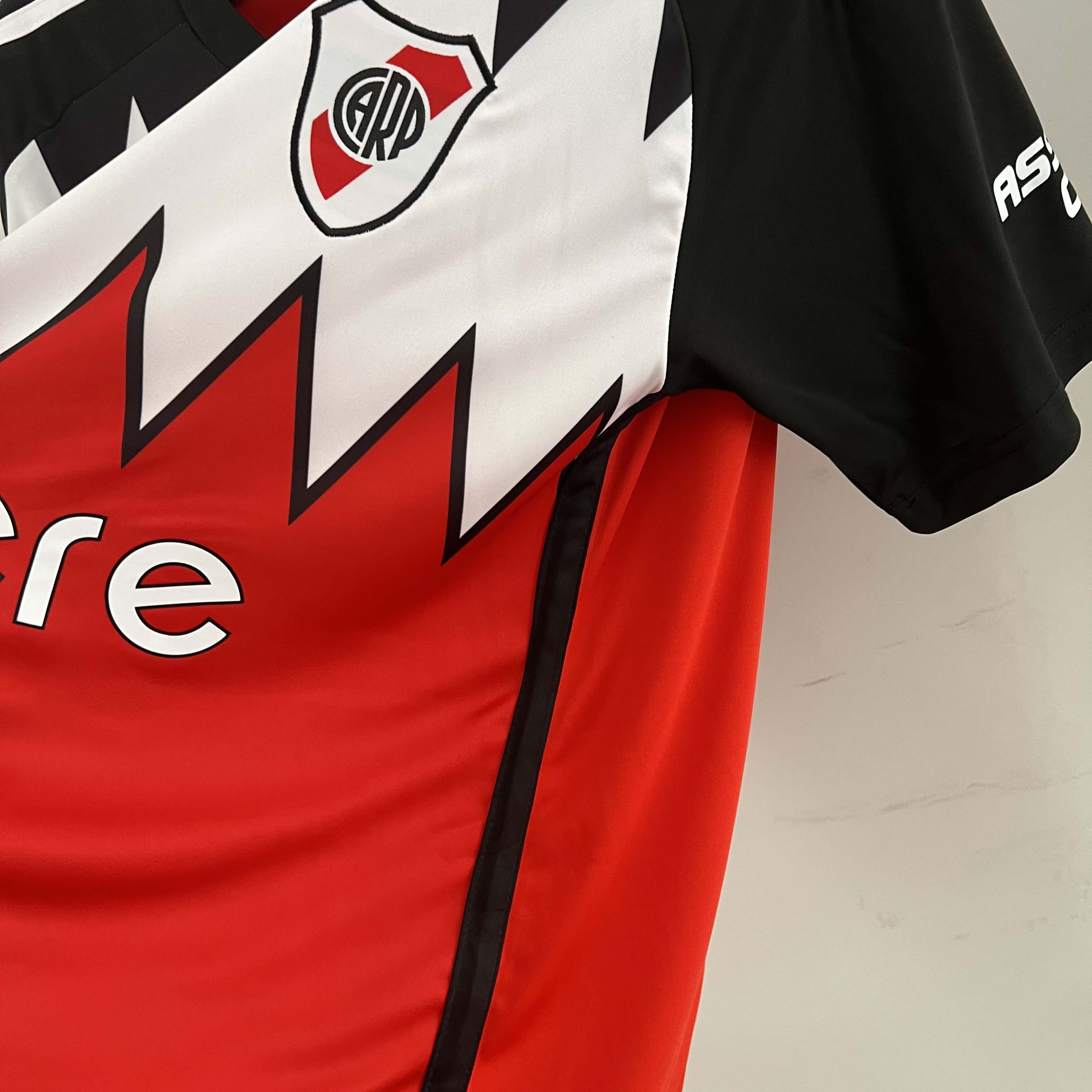2023/2024 River Plate Away