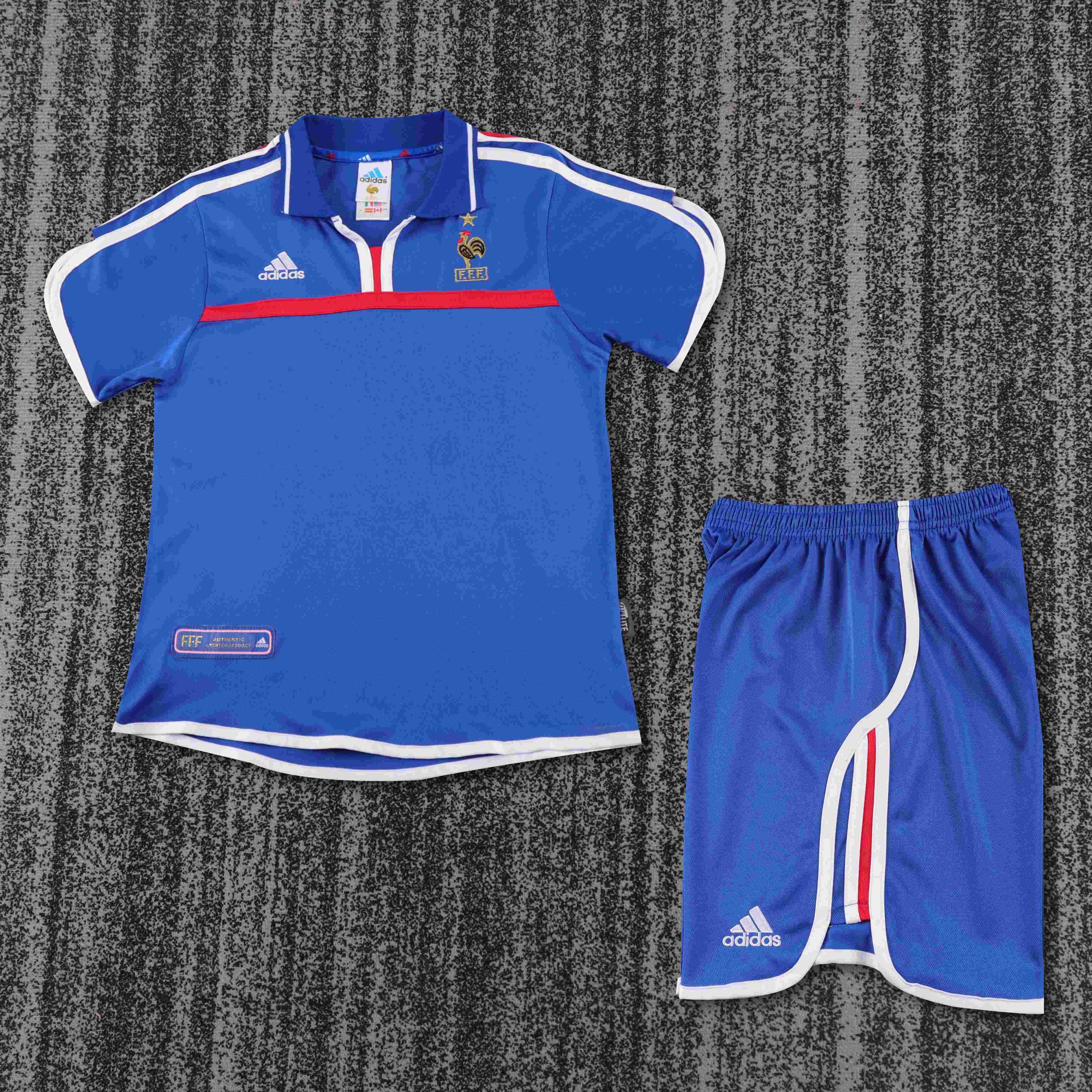 2000 Retro France Home
