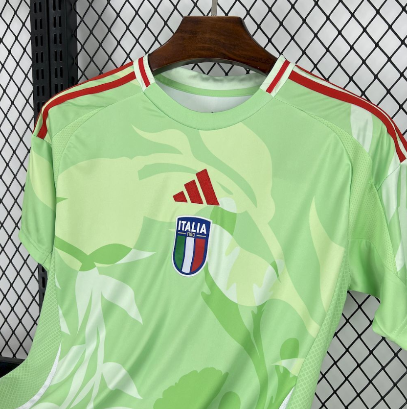 2025/2026 Italy Away 01