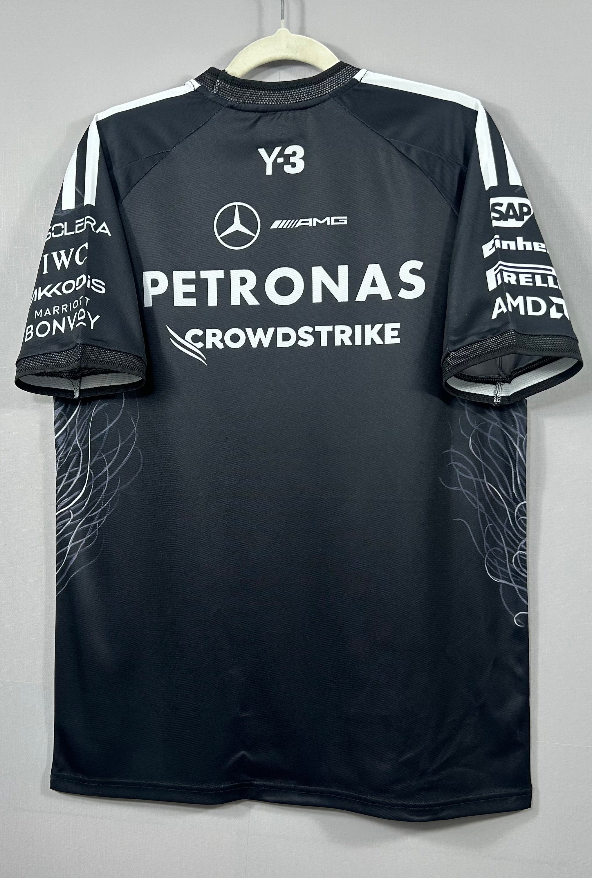 mercedes-2026-f1-racing-suit-p2209765