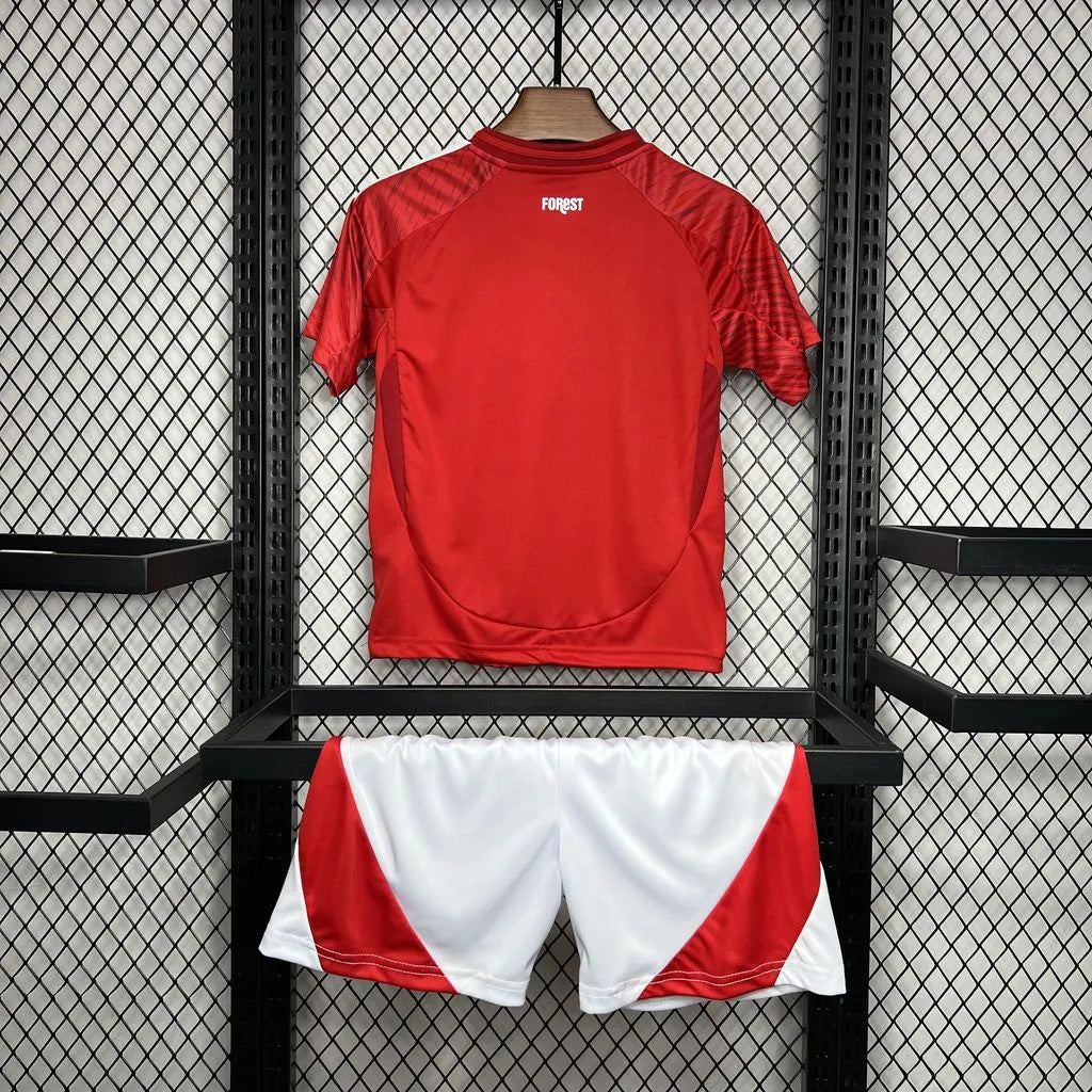 2024/2025 Nottingham Forest Home