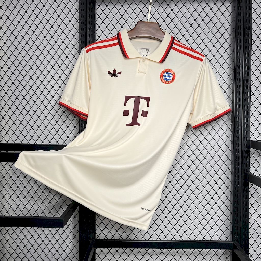 2024/2025 Bayern Munich Third Away