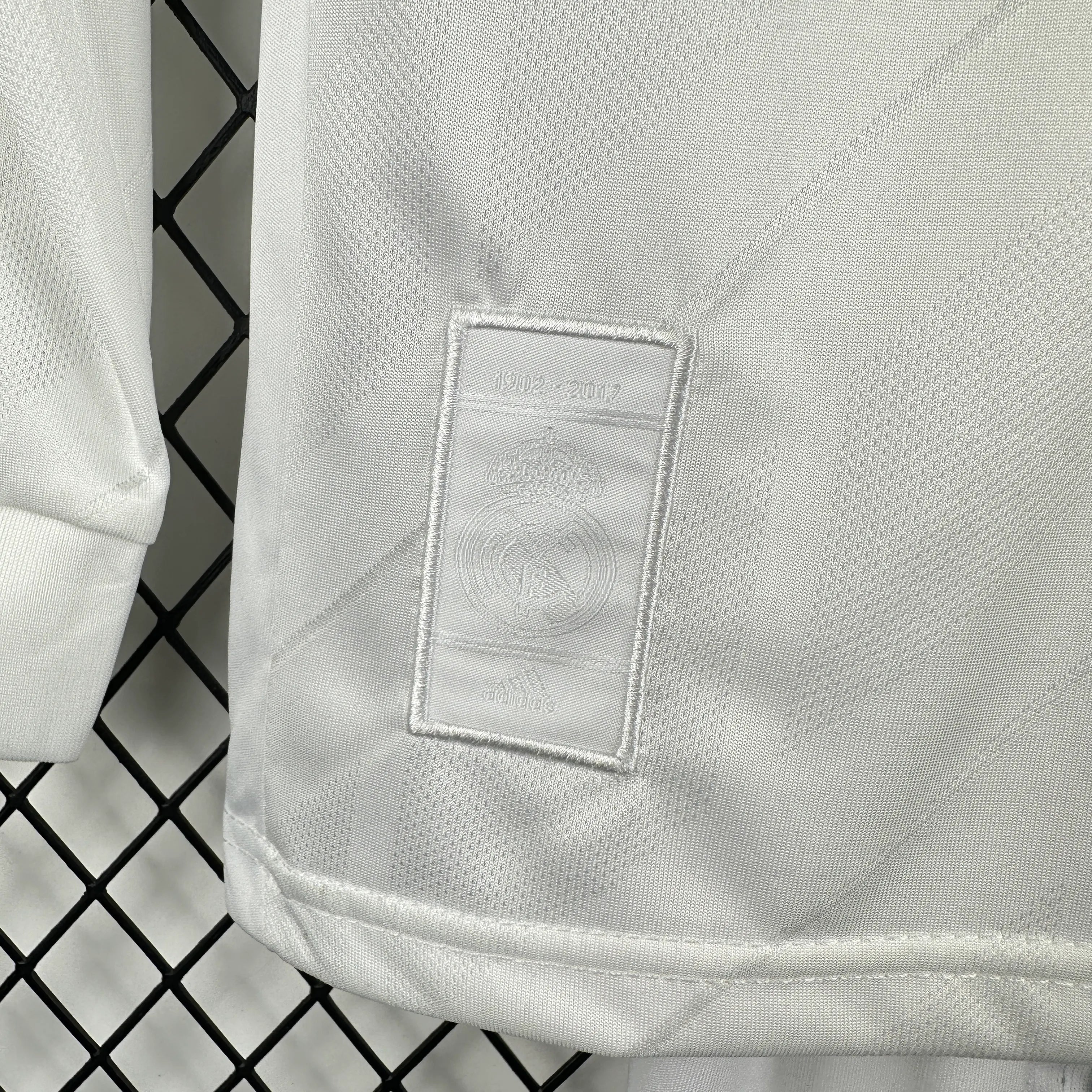 2017/2018 Retro Long Sleeve Real Madrid Home