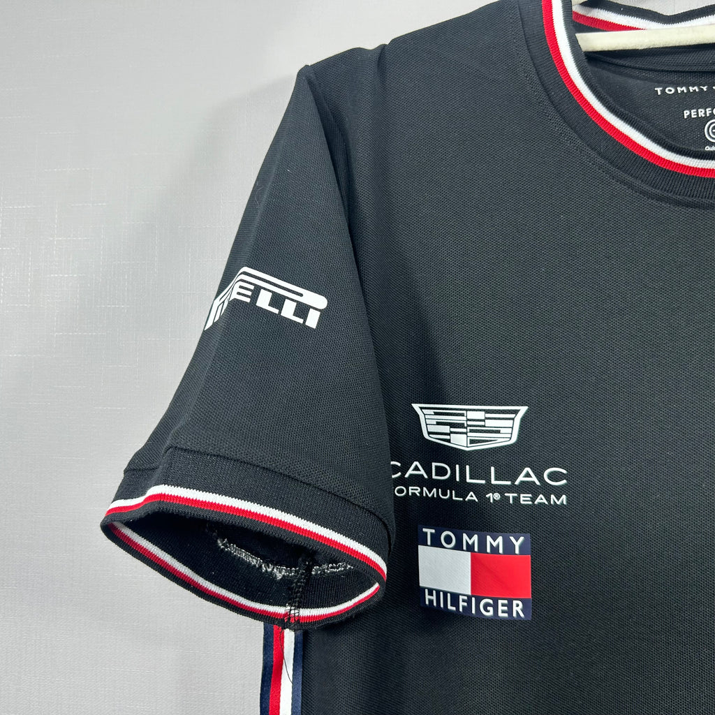 cadillac-2026-f1-racing-suit-p2209230
