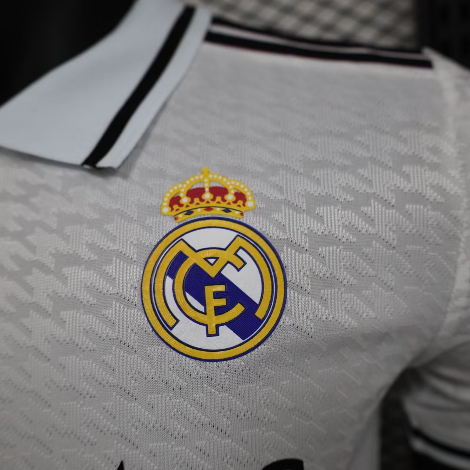 2024/2025 Player Version Real Madrid White open tube