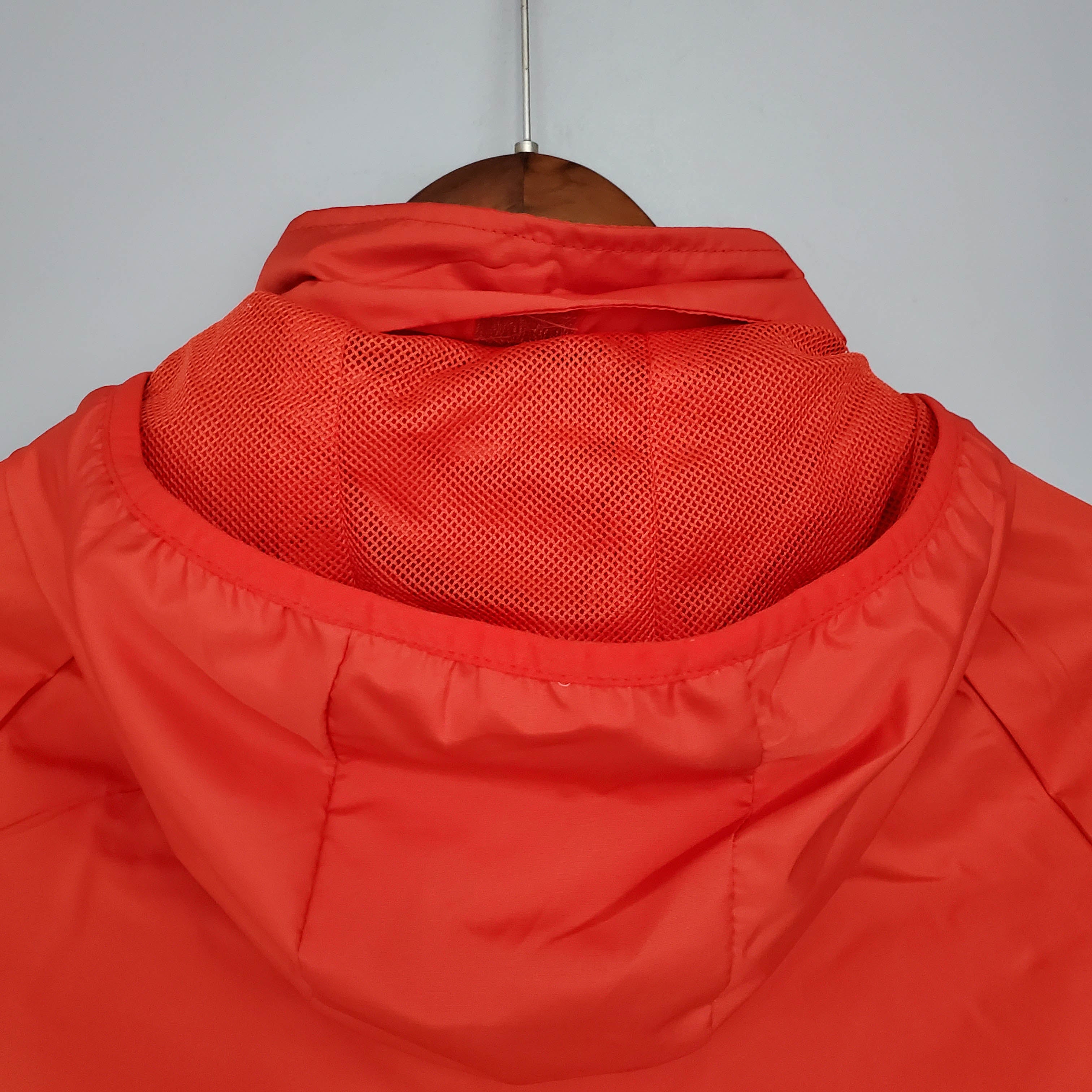 2021/2022 Liverpool Windbreaker Red