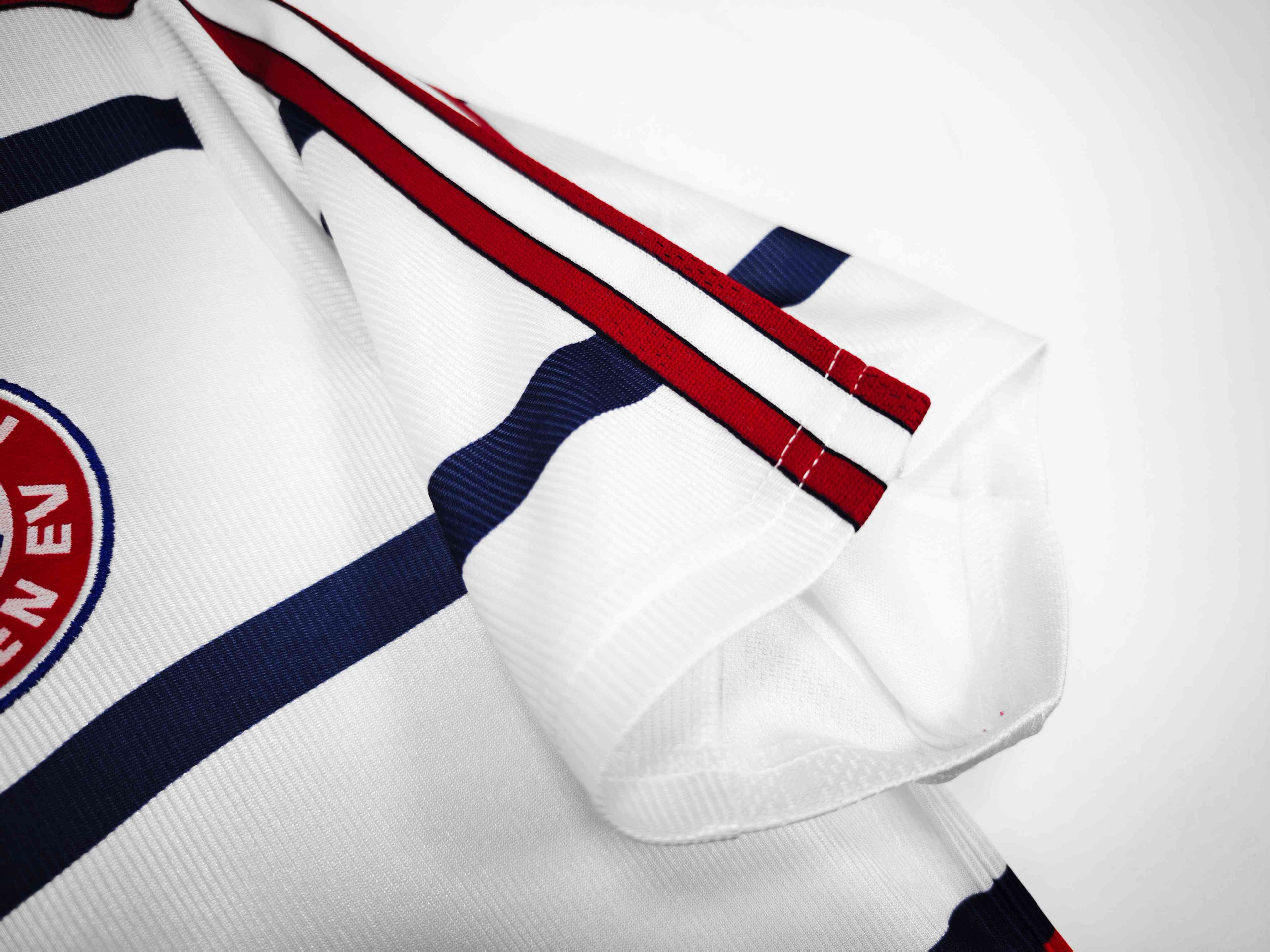 1998/00 Bayern Munich Away Retro