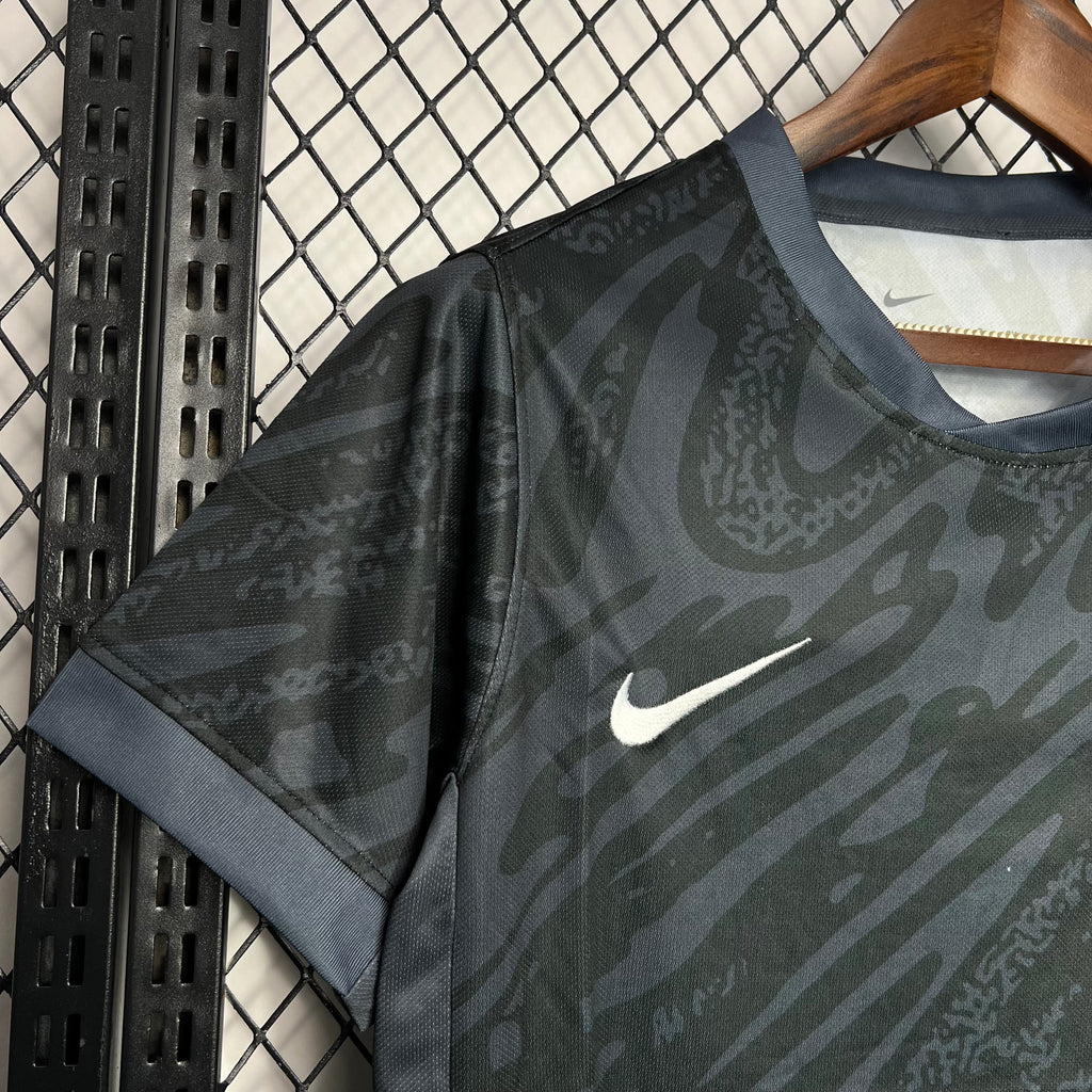 2024-2025 Portugal Goalkeeper uniform 2 Jersey