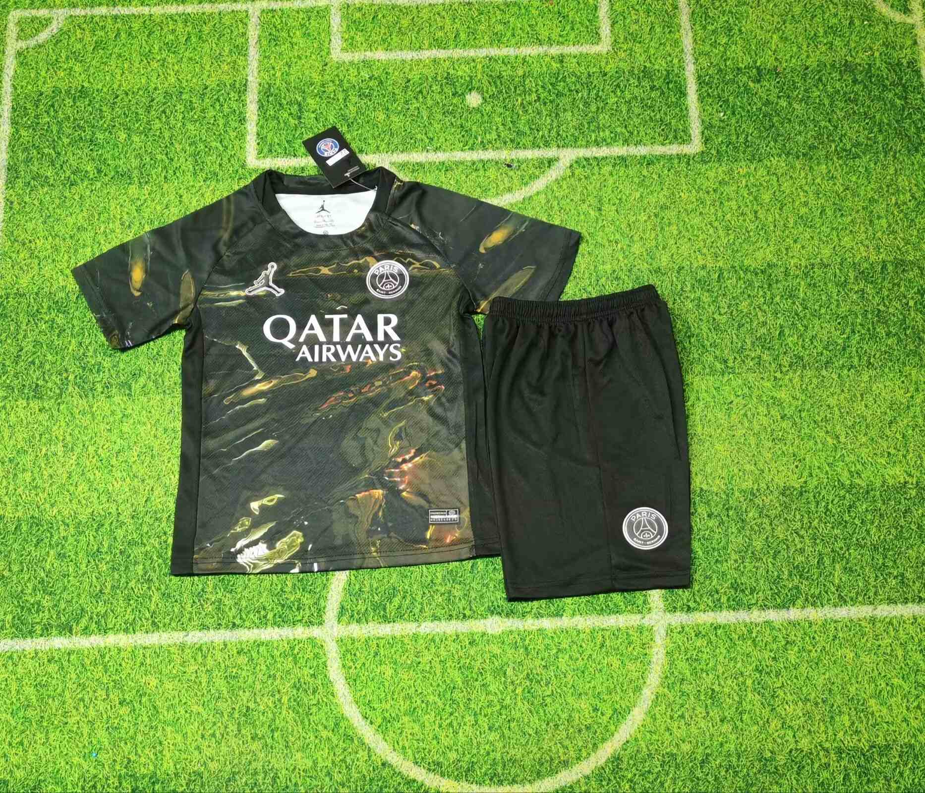 2026/2027 Kids Size Psg Paris Special Edition Black  Football Shirt 1:1 Thai Quality