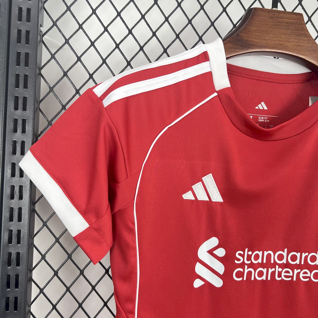 2025/2026 Liverpool Home