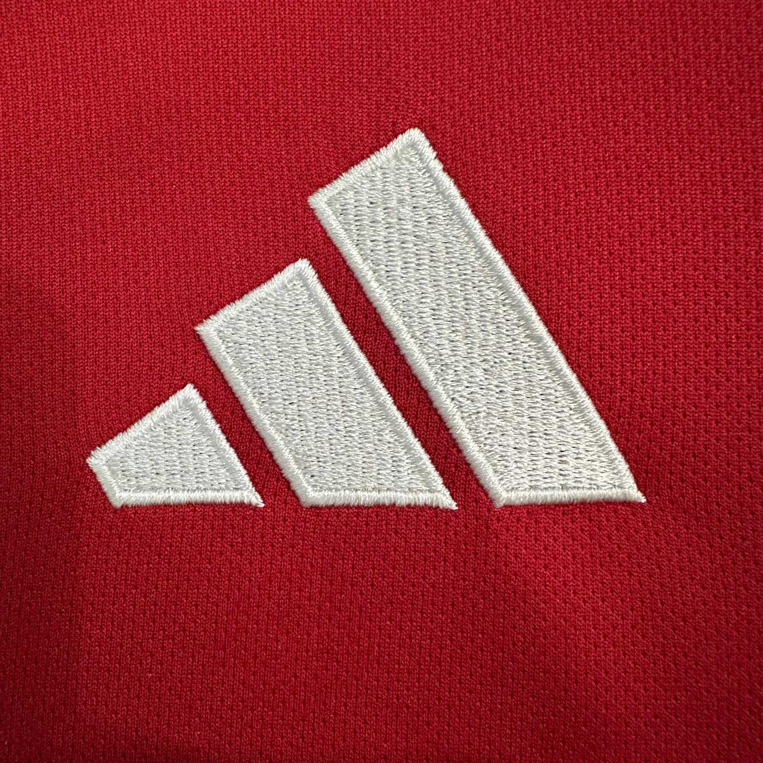 2025/2026 Liverpool Home