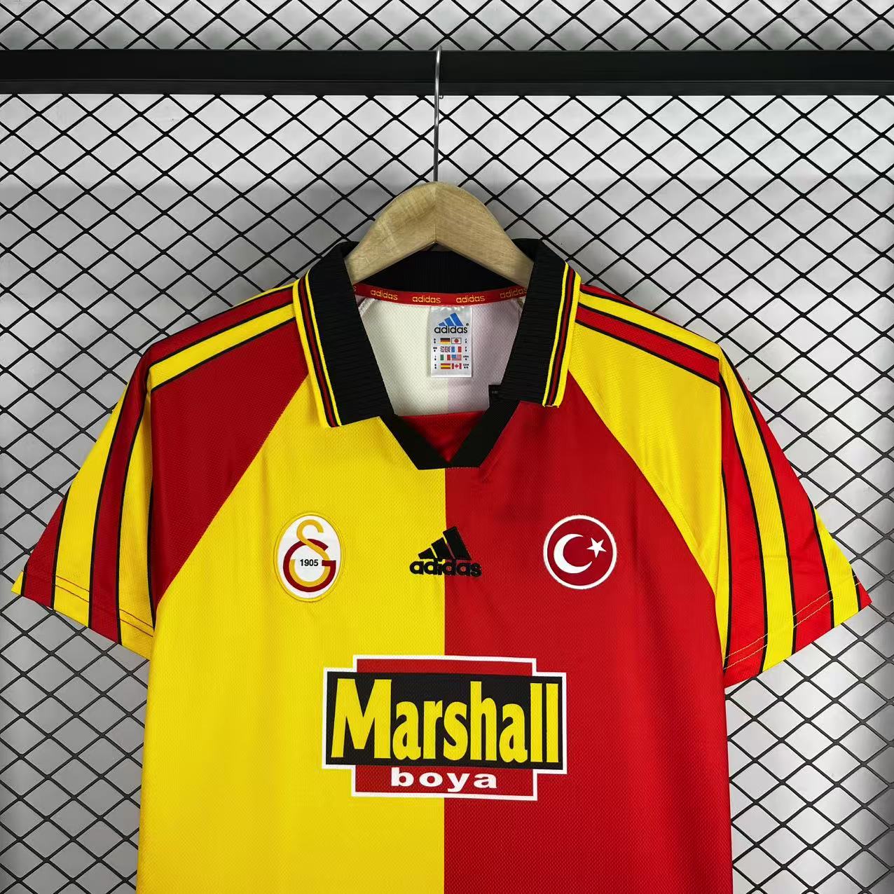 1998/1999 Retro Galatasaray Home