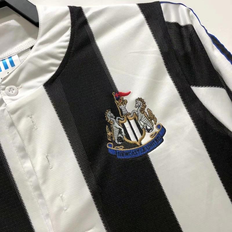 1995/1997 Retro Long Sleeve Newcastle United Home