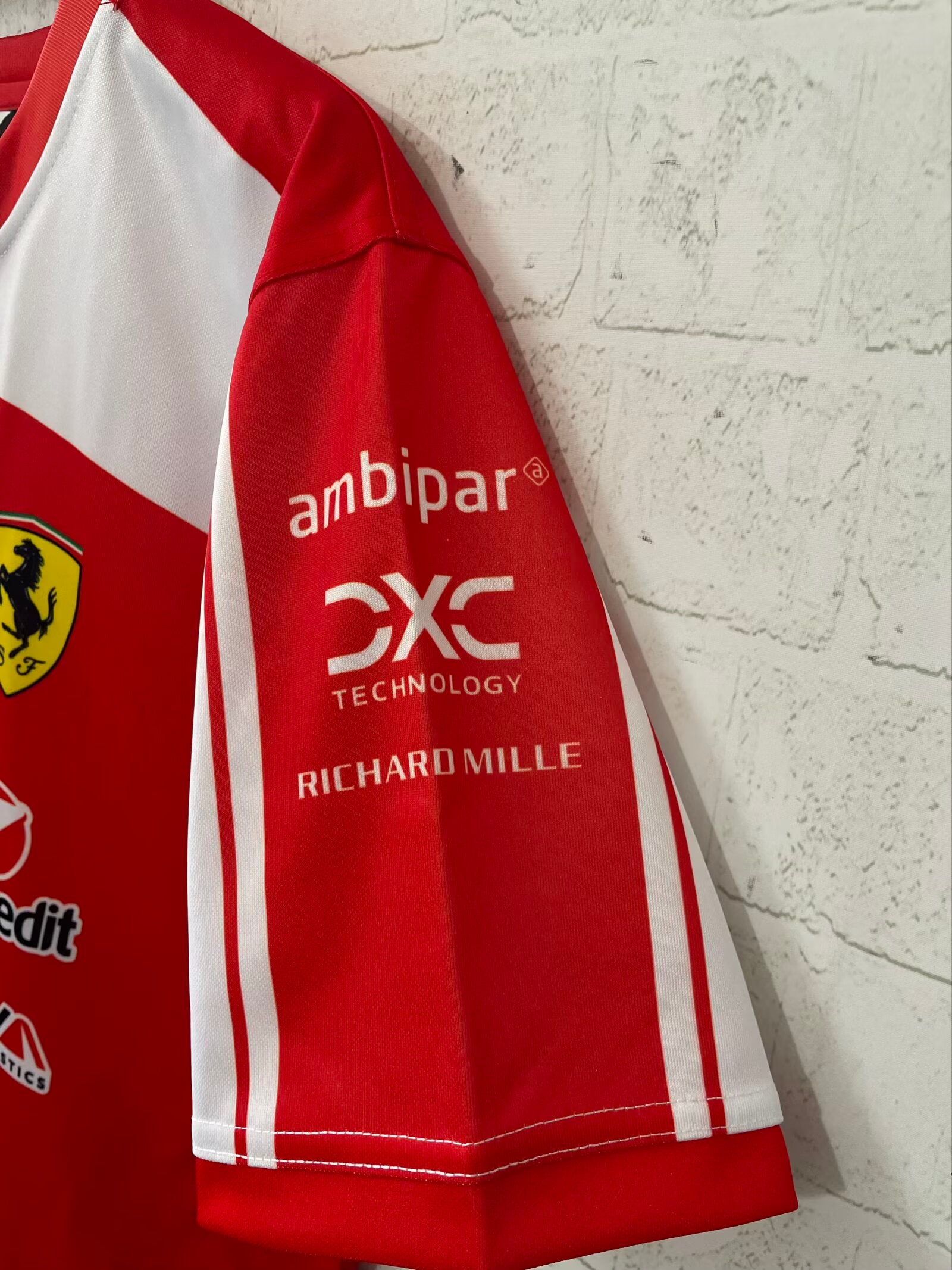 ferrari-2026-f1-racing-suit-p1766199