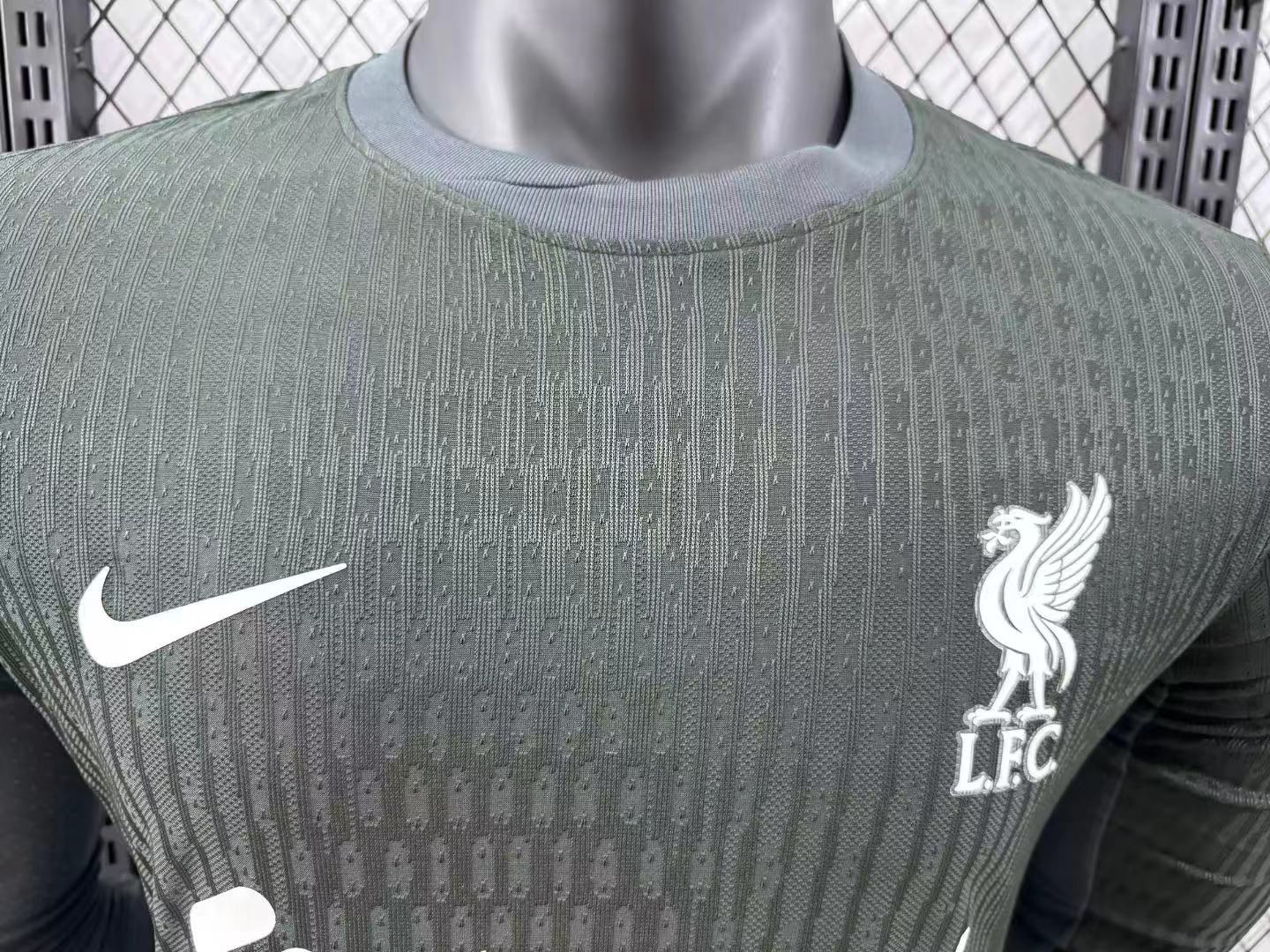 2024/2025 Long Sleeve Liverpool Away Player Version