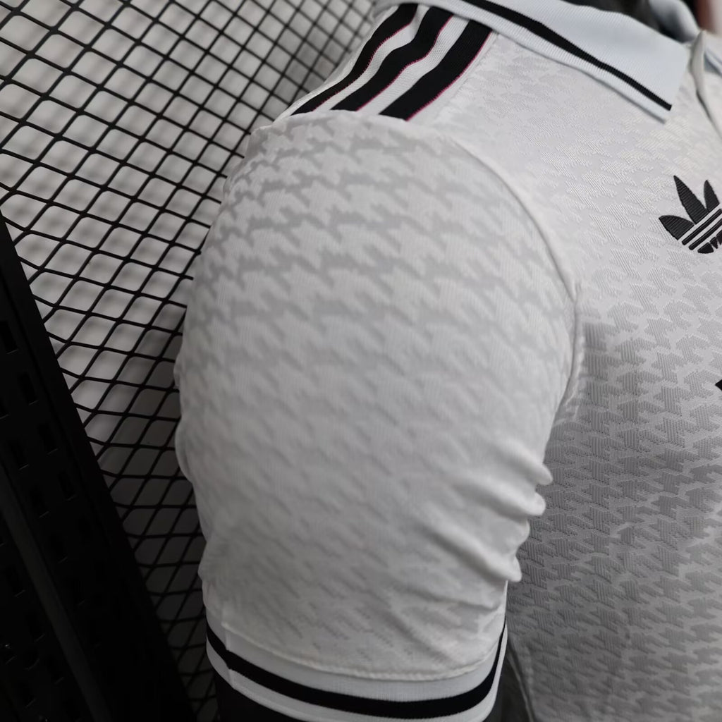 2024/2025 Player Version Real Madrid White open tube