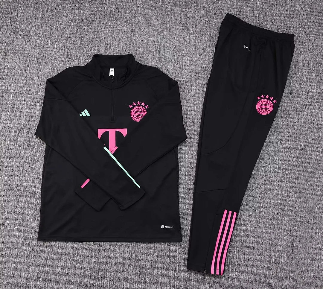 2023/2024 Bayern Munich Half-Pull Training Suit Black