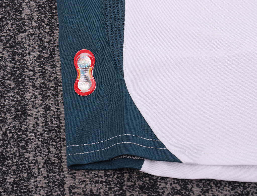 2006/2008 Retro Liverpool Away